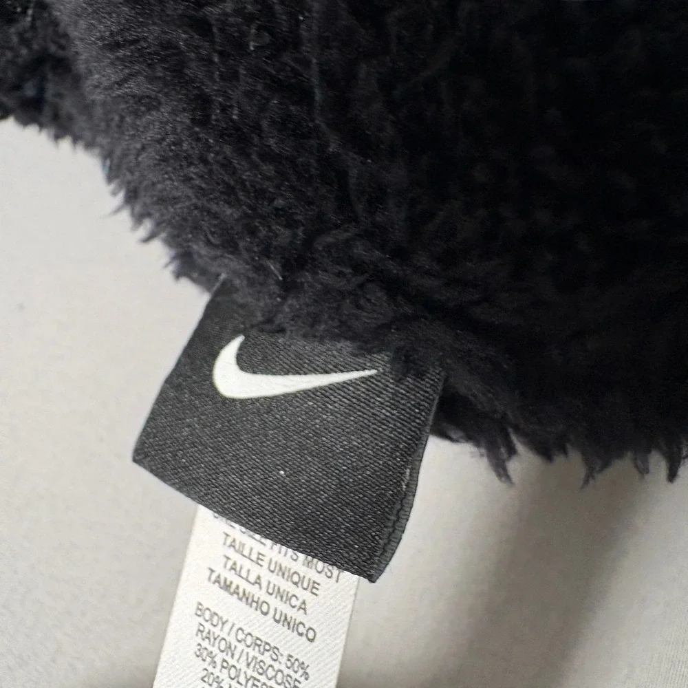 Nike Womens Leopard Print Pom Beanie Black Charcoal Fleece Lined Knit Hat OSFM